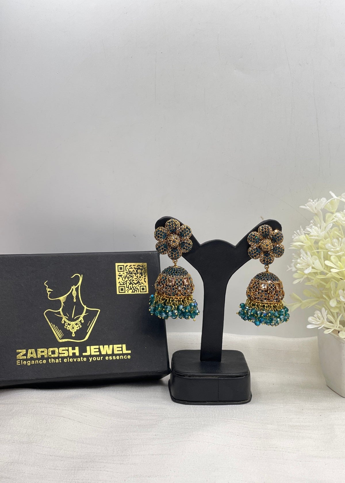 Shop the Saira Earring from Zarosh Jewel