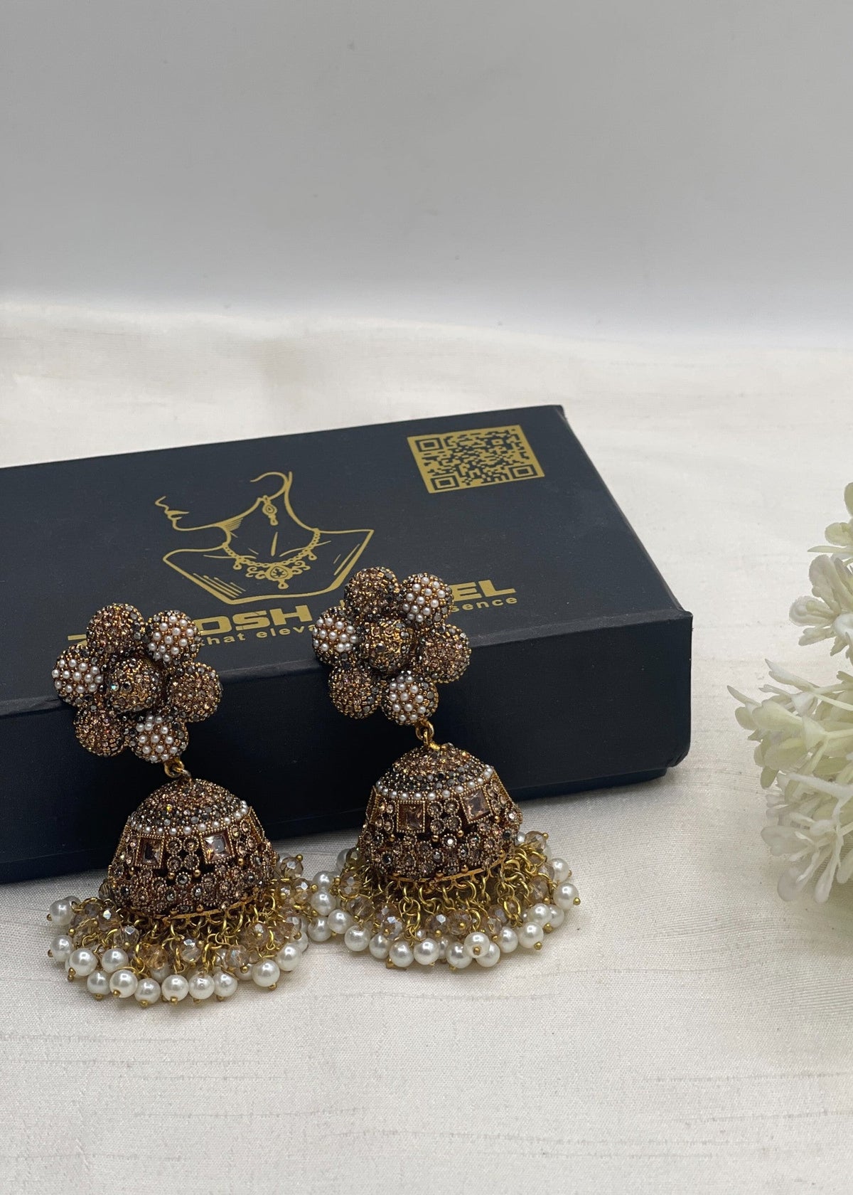 Shop the Saira Earring from Zarosh Jewel