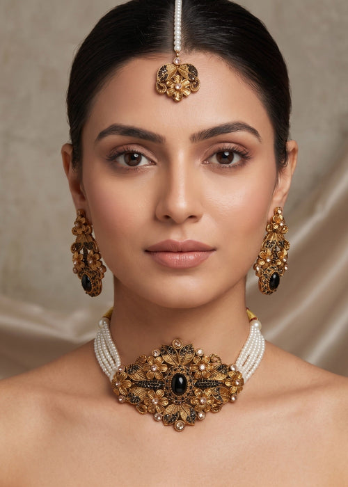 Shop the Samavia Choker set from Zarosh Jewel