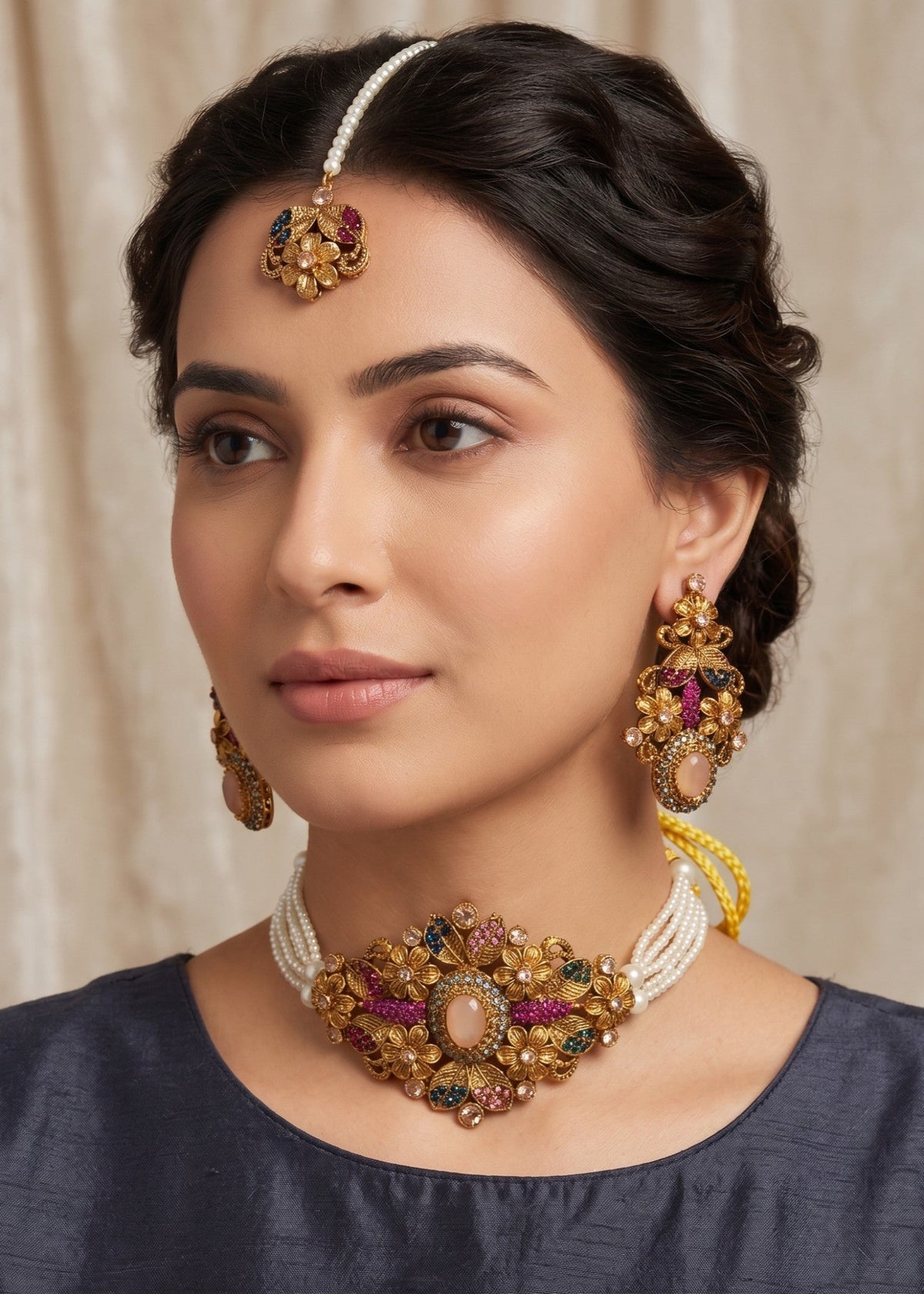 Shop the Samavia Choker set from Zarosh Jewel