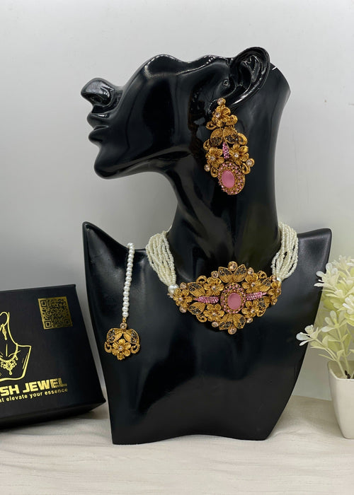 Shop the Samavia Choker set from Zarosh Jewel