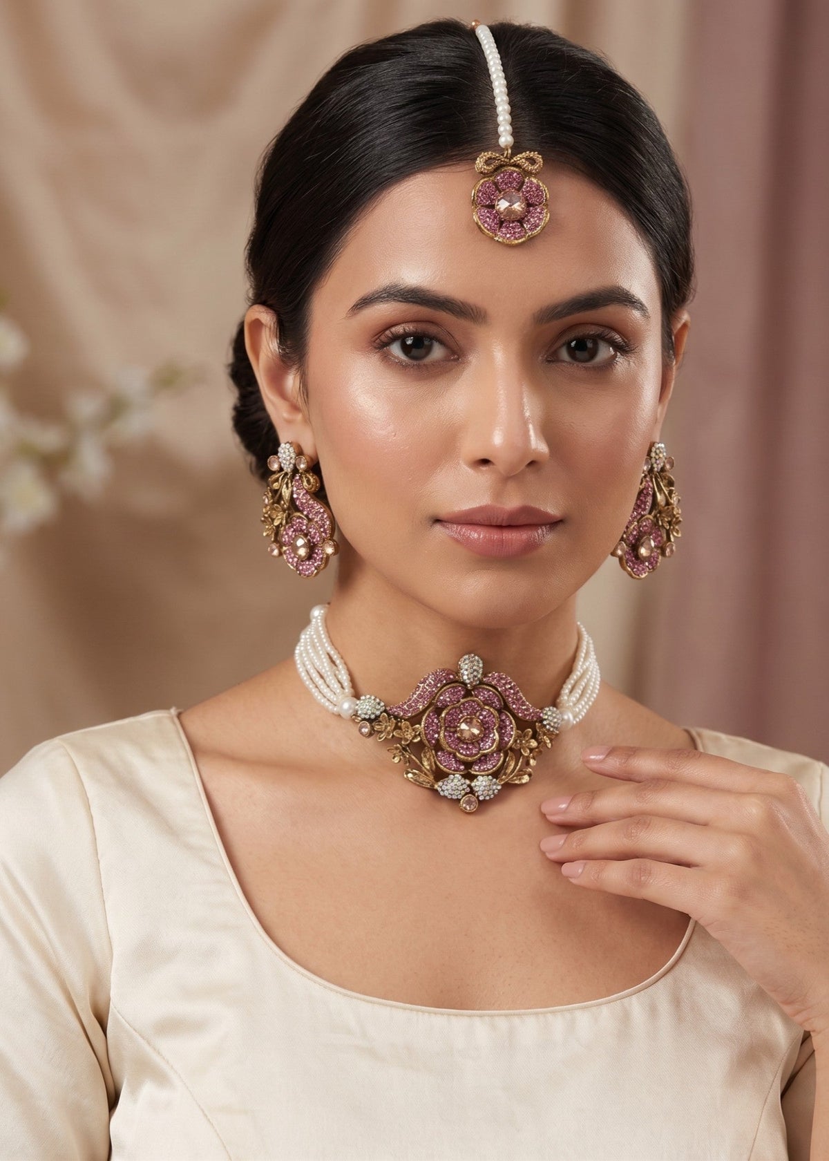 Shop the Samreen Choker Set from Zarosh Jewel