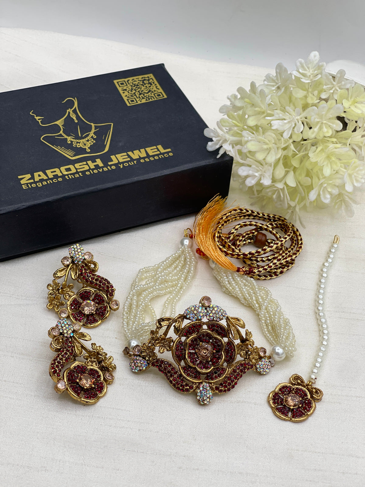 Shop the Samreen Choker Set from Zarosh Jewel
