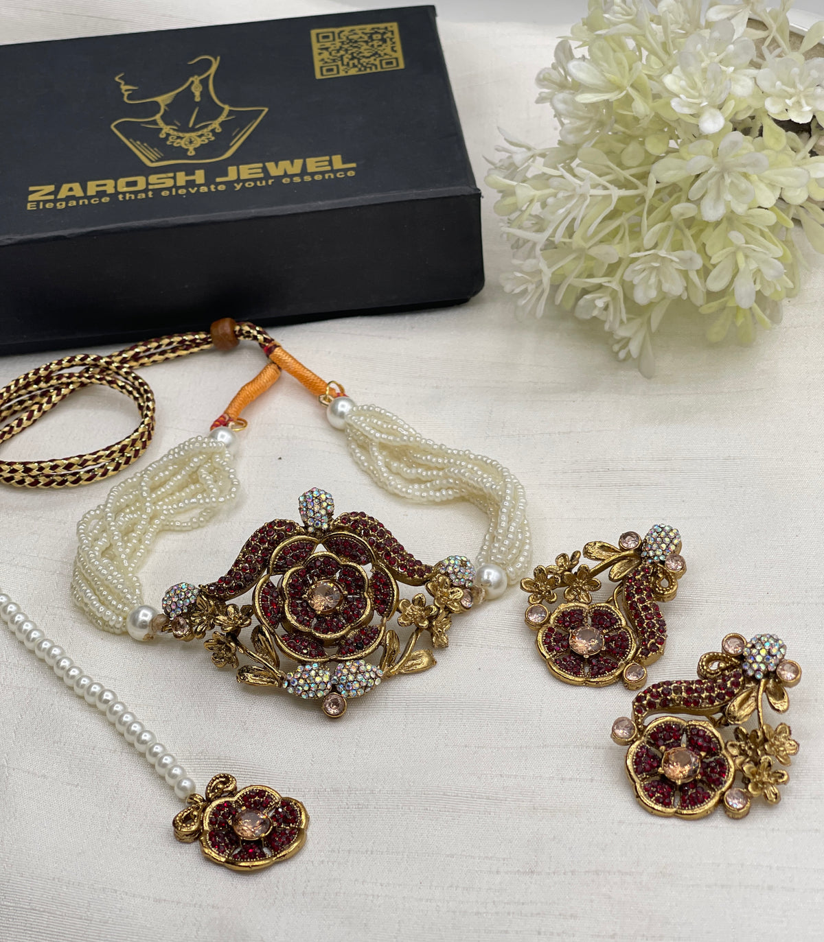 Shop the Samreen Choker Set from Zarosh Jewel