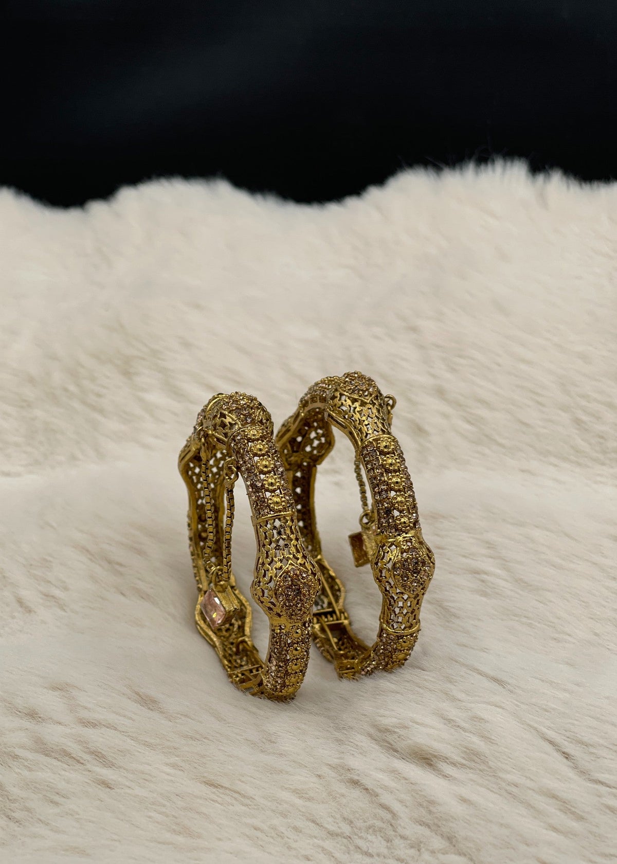 Shop the Sanam Bangle Set from Zarosh Jewel