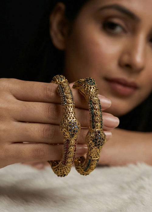 Sanam Bangle Set by Zarosh Jewel