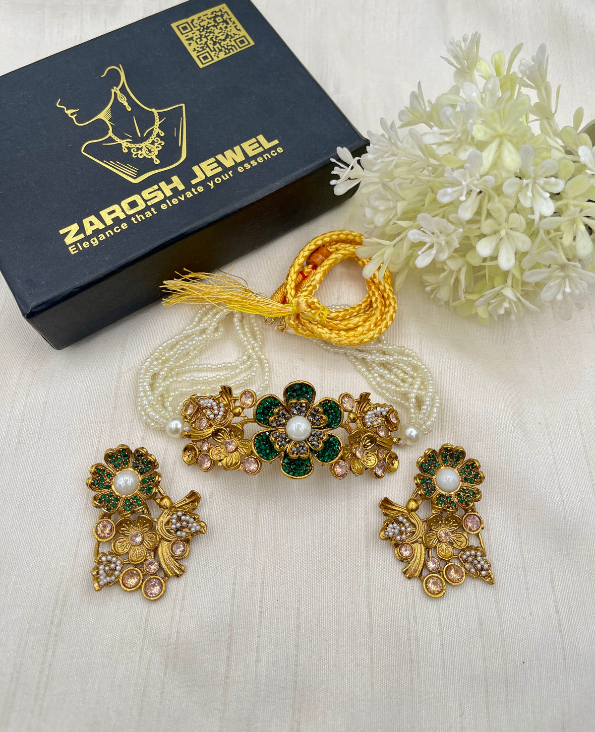 Shop the Sawdah Choker Set from Zarosh Jewel