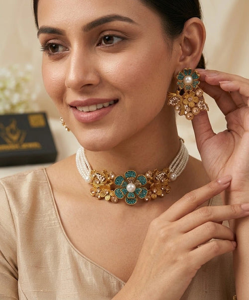 Shop the Sawdah Choker Set from Zarosh Jewel