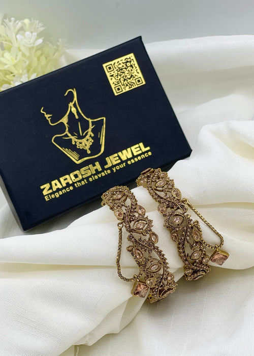 Shop the Saya Openable Bangle Set from Zarosh Jewel