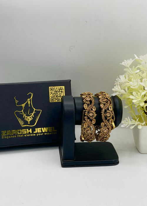 Shop the Saya Openable Bangle Set from Zarosh Jewel