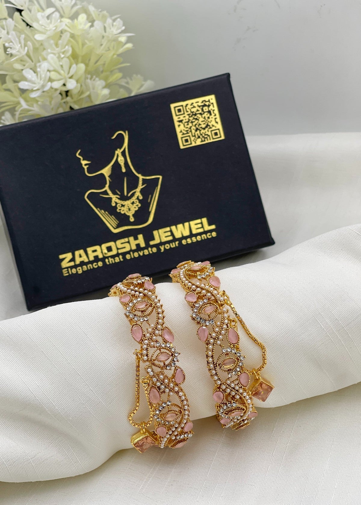 Shop the Saya Openable Bangle Set from Zarosh Jewel