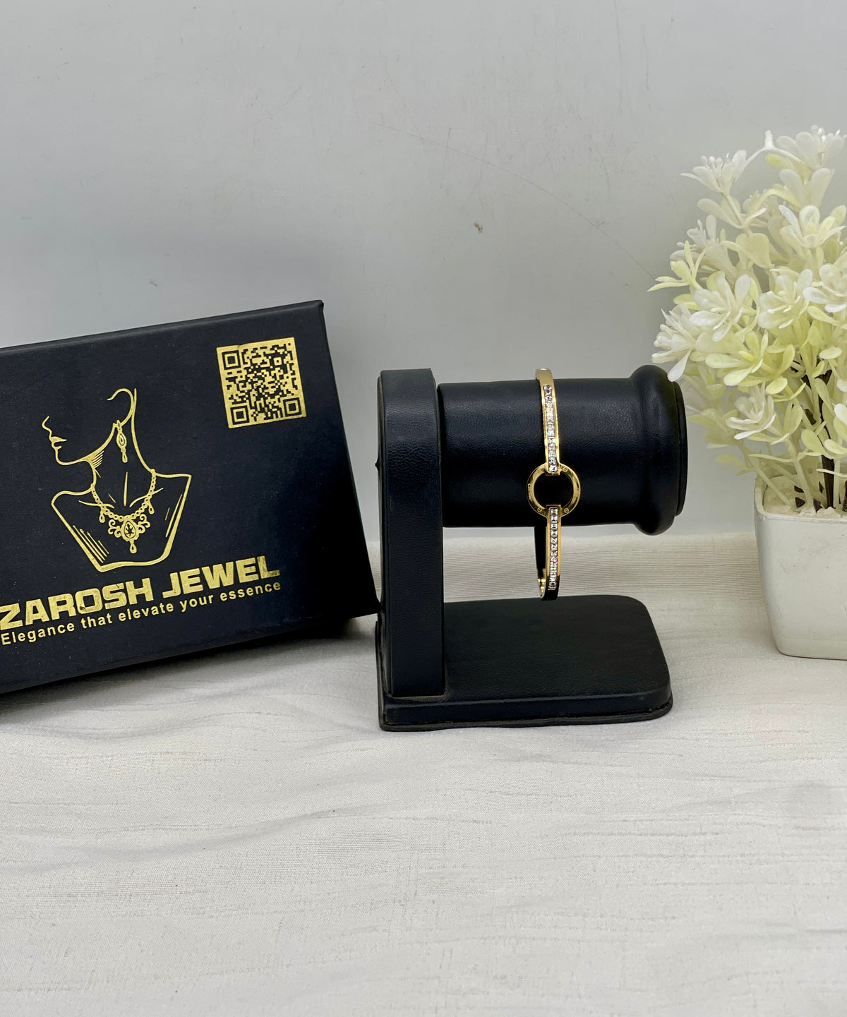 Shop the Seher Openable Bracelet from Zarosh Jewel