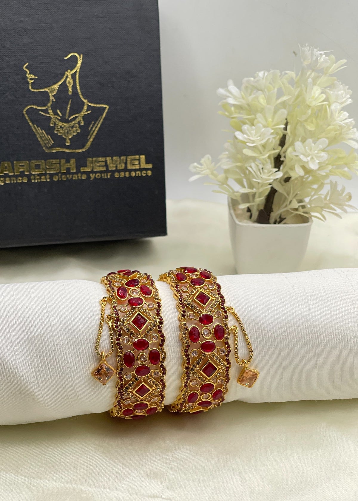 Sehrish Bangle Set by Zarosh Jewel