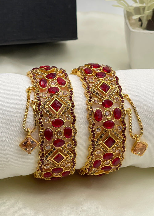 Shop the Sehrish Bangle Set from Zarosh Jewel