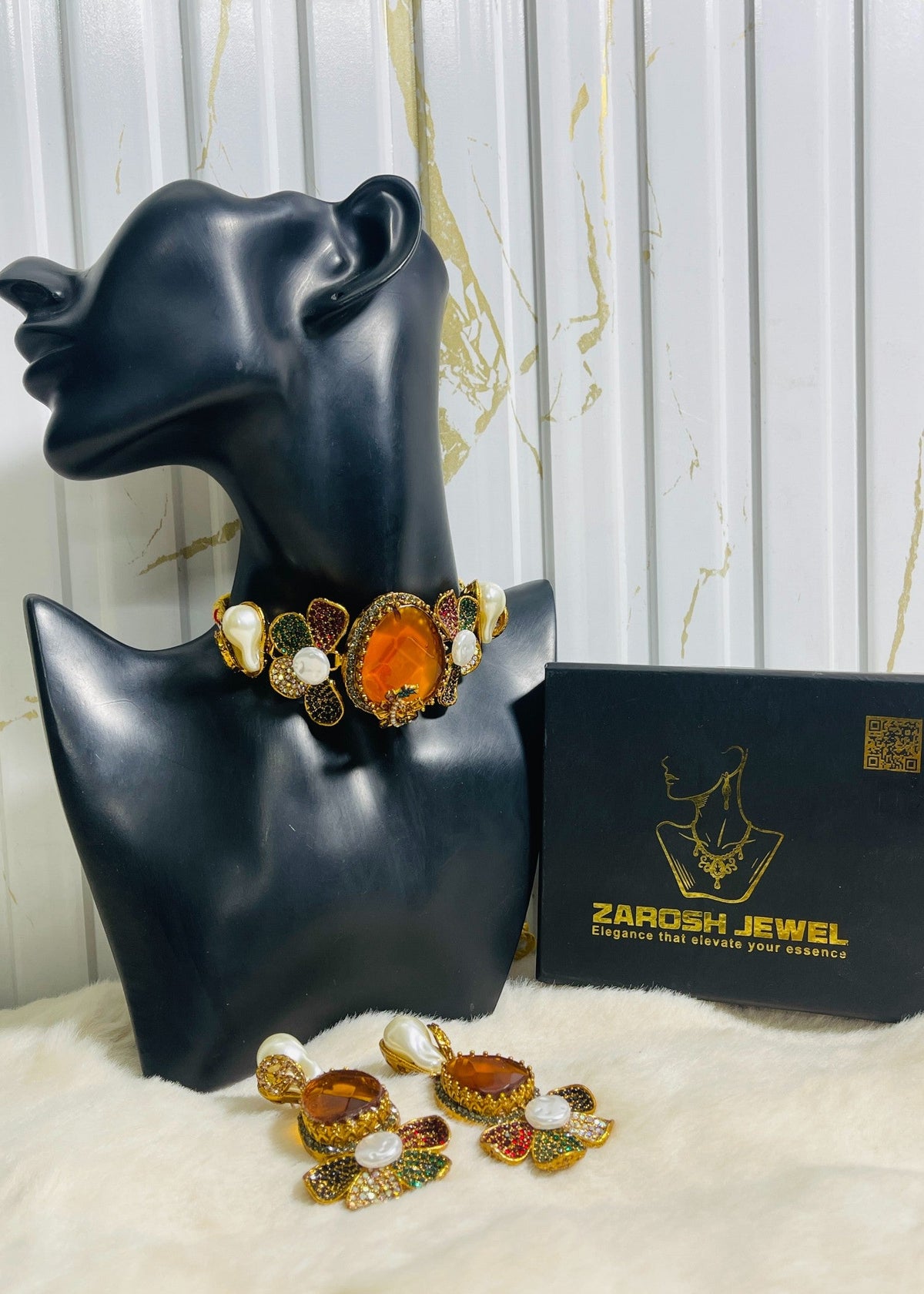 Shop the Shabana Choker Set from Zarosh Jewel