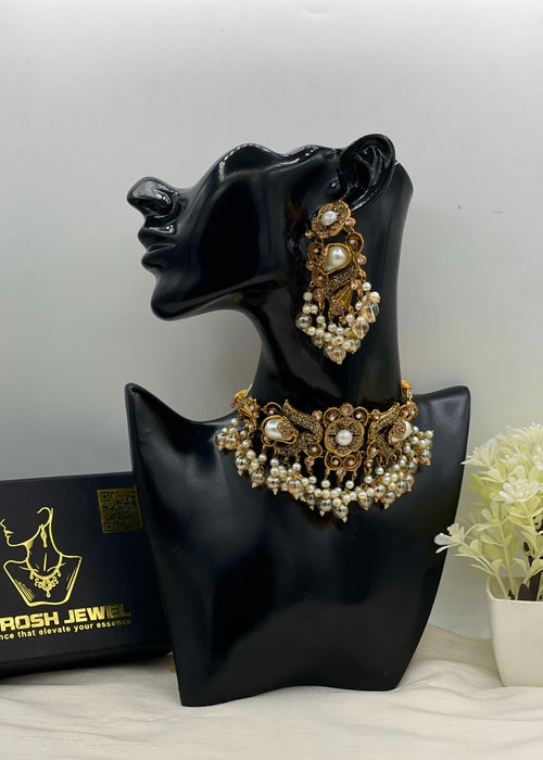 Shop the Shaista Choker set from Zarosh Jewel
