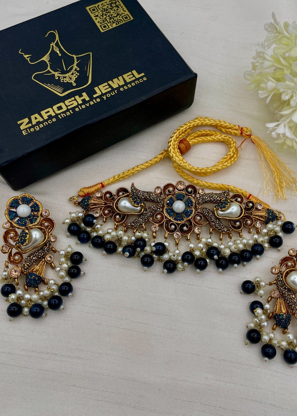 Shop the Shaista Choker set from Zarosh Jewel