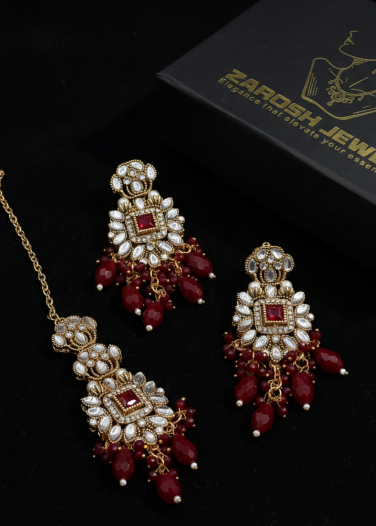Shop the Shehzadi Kundan Earring & Tikka from Zarosh Jewel