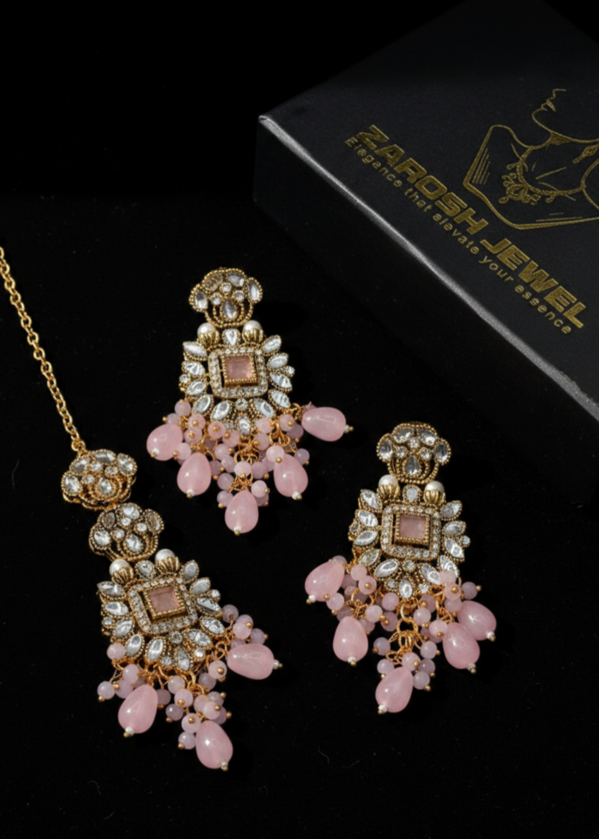 Shop the Shehzadi Kundan Earring & Tikka from Zarosh Jewel