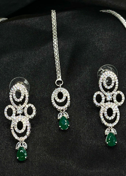 Shop the Shibba Necklace Set from Zarosh Jewel