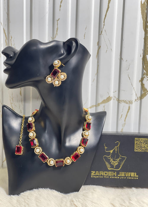 Shop the Sia Necklace Set from Zarosh Jewel