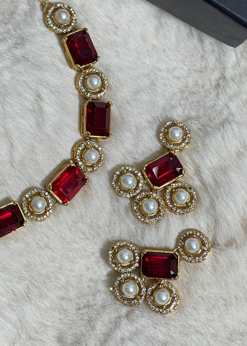 Shop the Sia Necklace Set from Zarosh Jewel