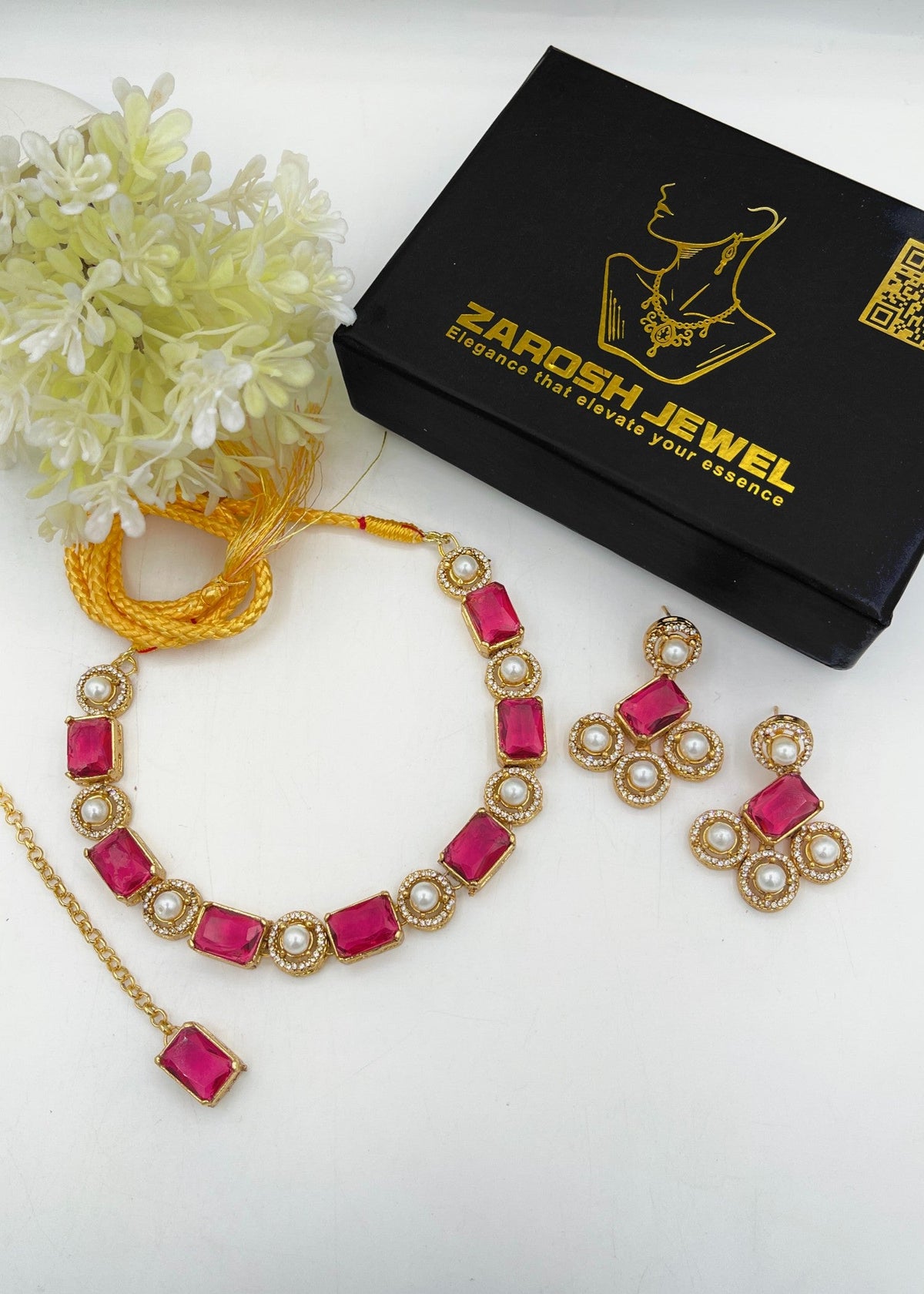 Shop the Sia Necklace Set from Zarosh Jewel