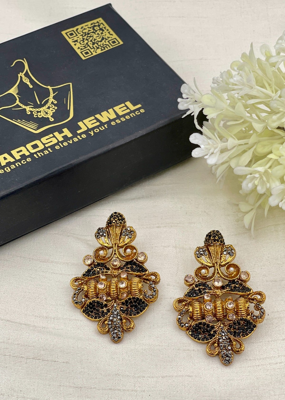 Shop the Sitara Heritage Earring from Zarosh Jewel