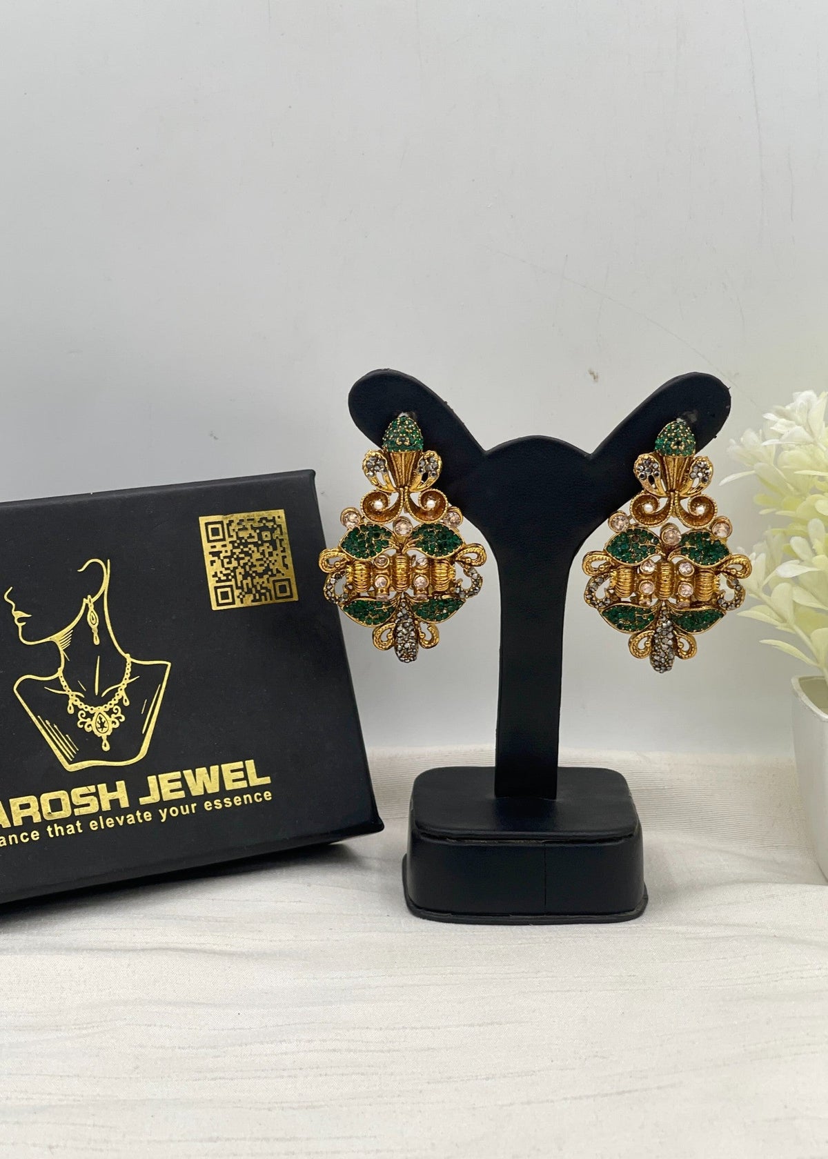 Shop the Sitara Heritage Earring from Zarosh Jewel