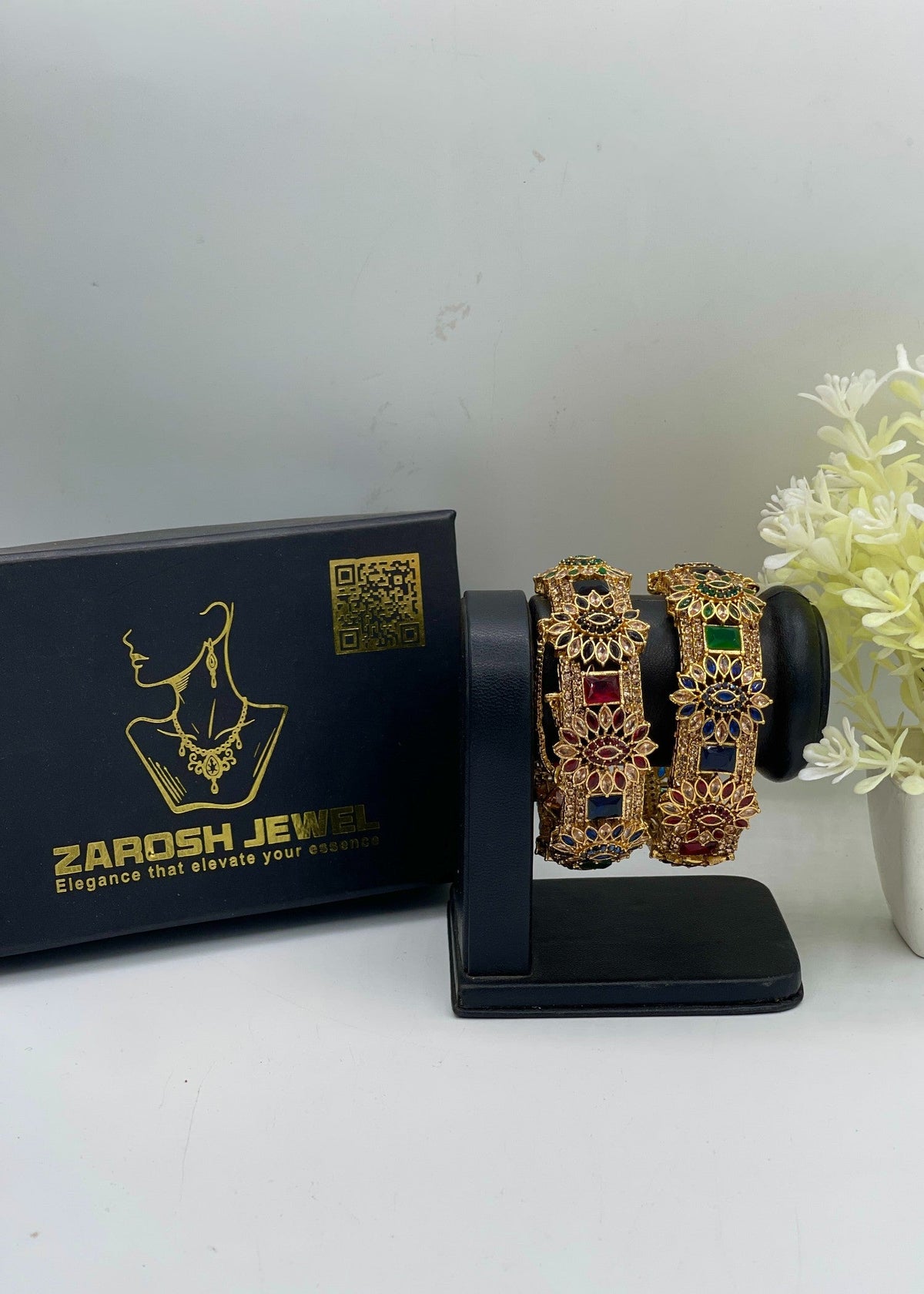 Shop the Soha Openable Bangle Set from Zarosh Jewel