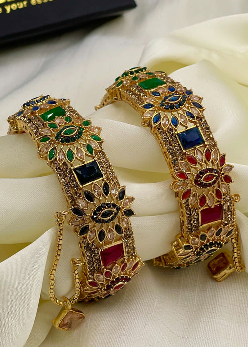 Shop the Soha Openable Bangle Set from Zarosh Jewel