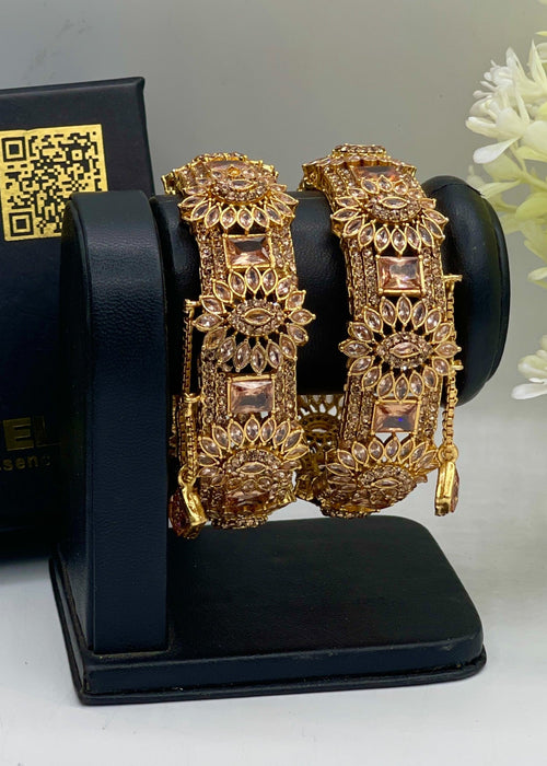 Shop the Soha Openable Bangle Set from Zarosh Jewel