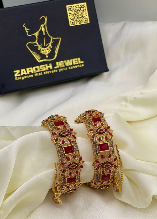 Soha Openable Bangle Set by Zarosh Jewel