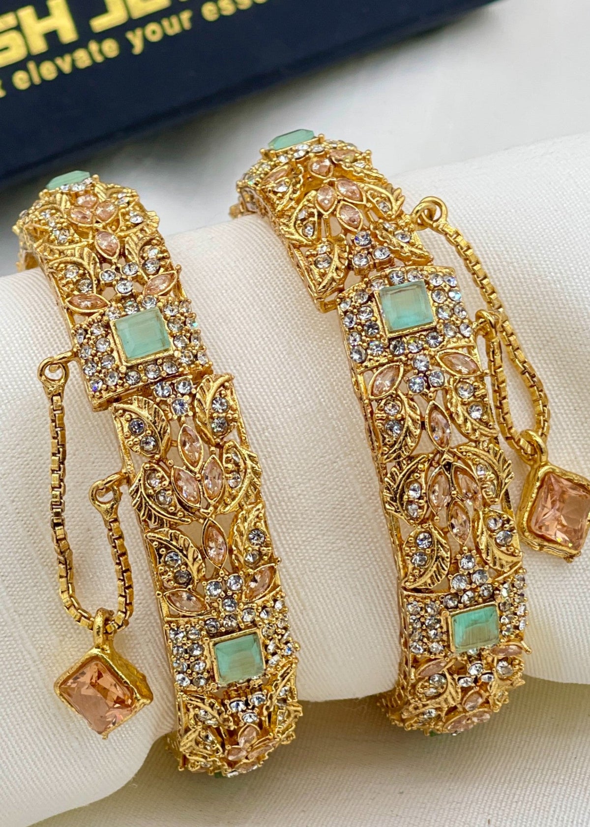 Shop the Soni Openable Bangle Set from Zarosh Jewel