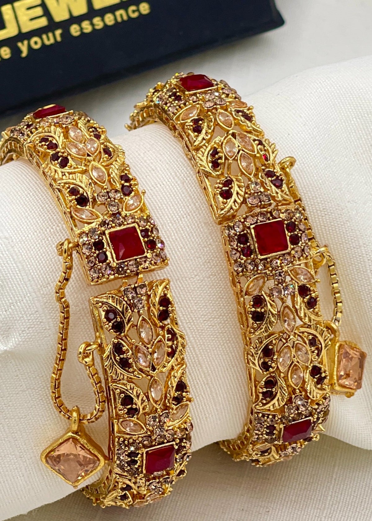 Shop the Soni Openable Bangle Set from Zarosh Jewel