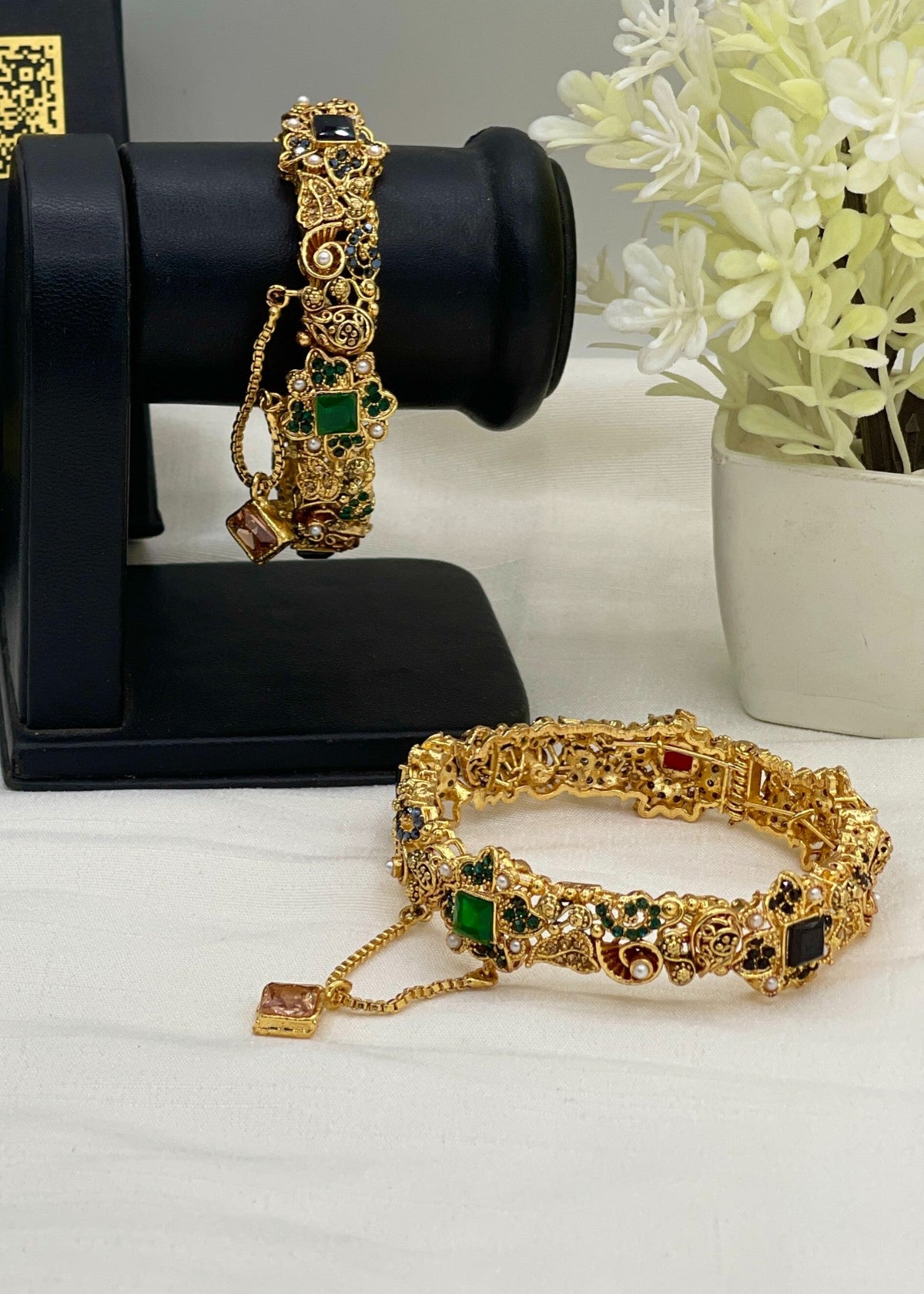 Shop the Sonia Openable Bangle Set from Zarosh Jewel