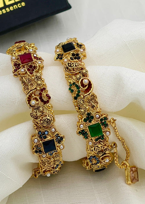 Shop the Sonia Openable Bangle Set from Zarosh Jewel