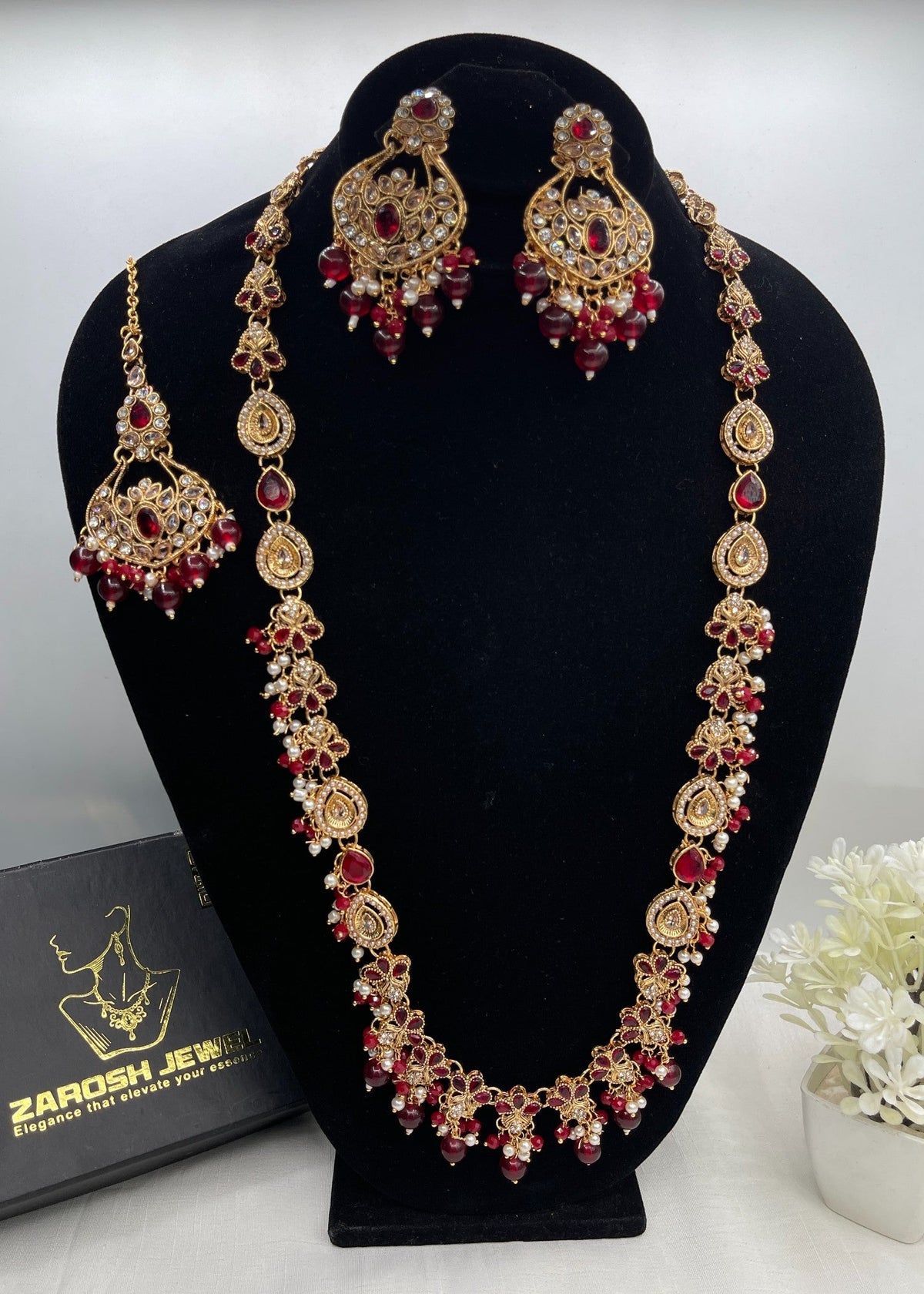 Shop the Stella Malla Set from Zarosh Jewel