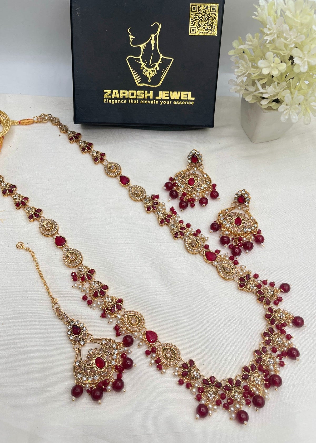 Shop the Stella Malla Set from Zarosh Jewel