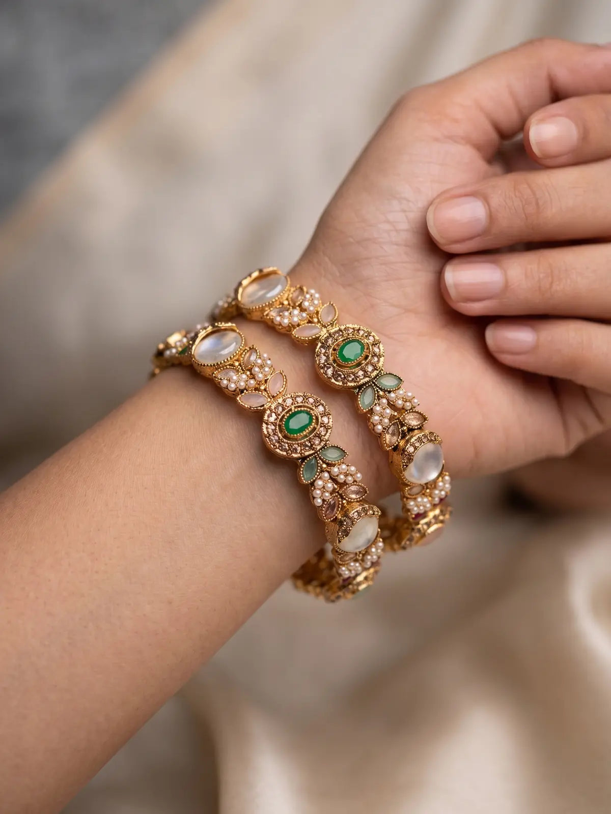 Suhaila Bangle