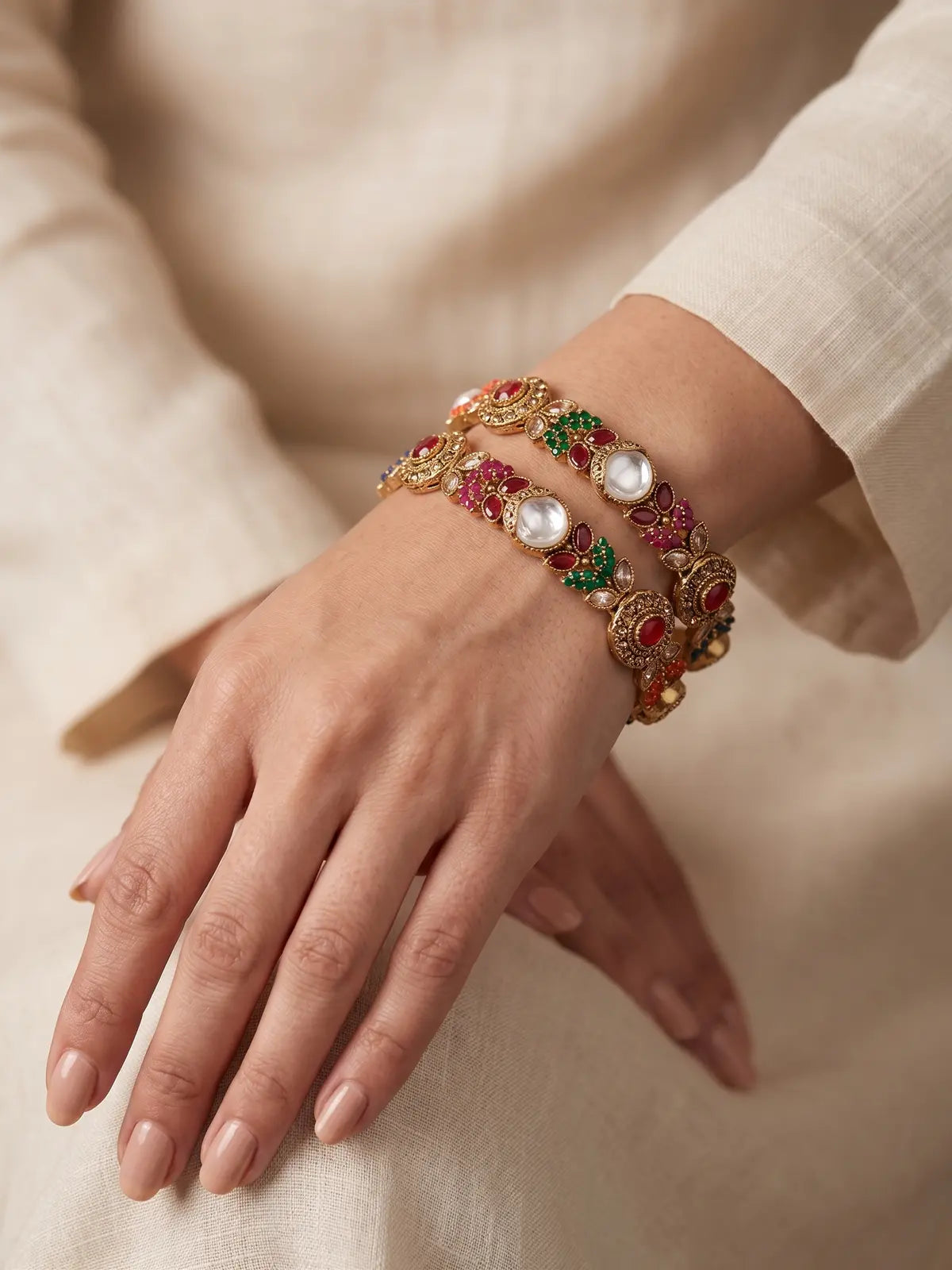 Suhaila Bangle