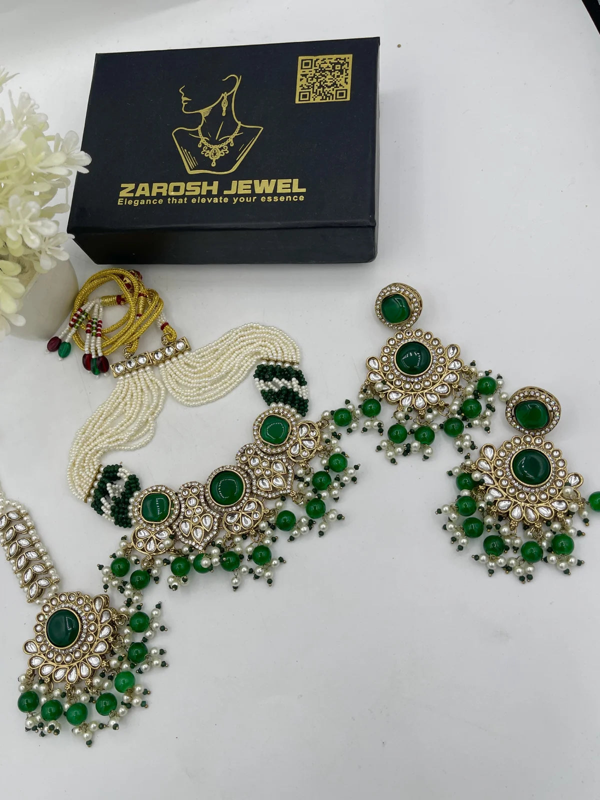 Sultan Kundan Choker Set