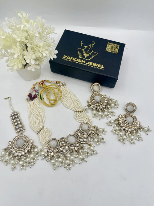 Sultan Kundan Choker Set