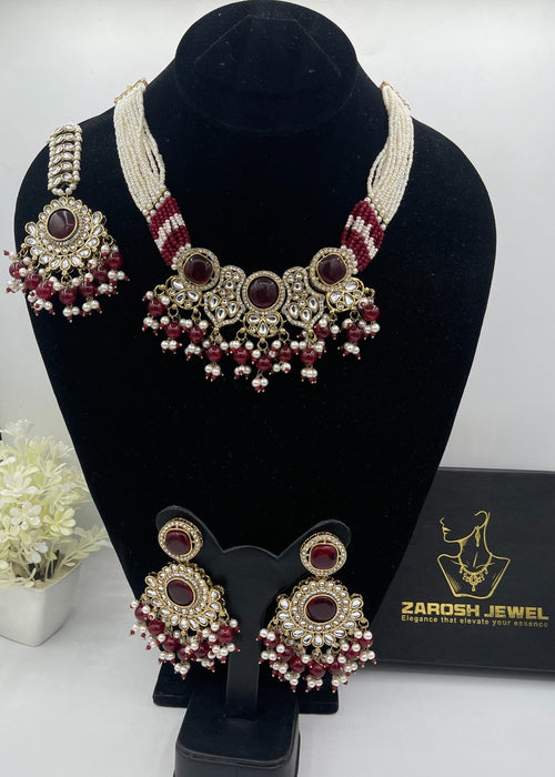 Shop the Sultan Kundan Choker Set from Zarosh Jewel