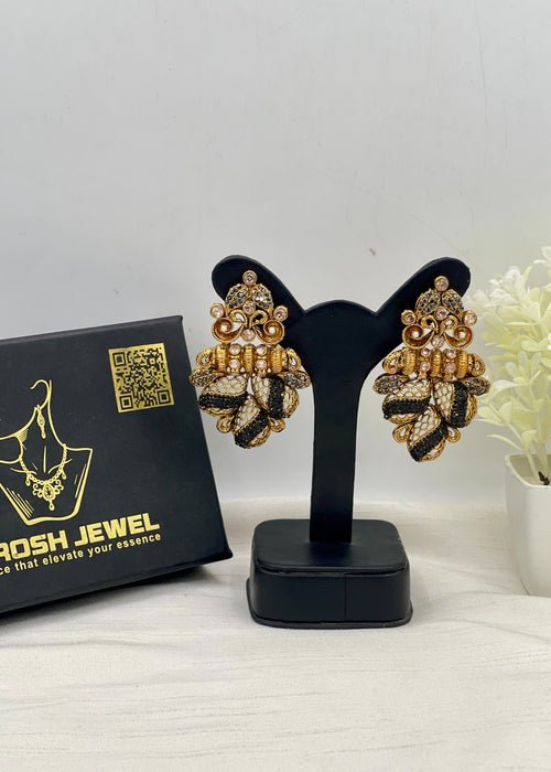 Shop the Sultana Elegent Earring from Zarosh Jewel