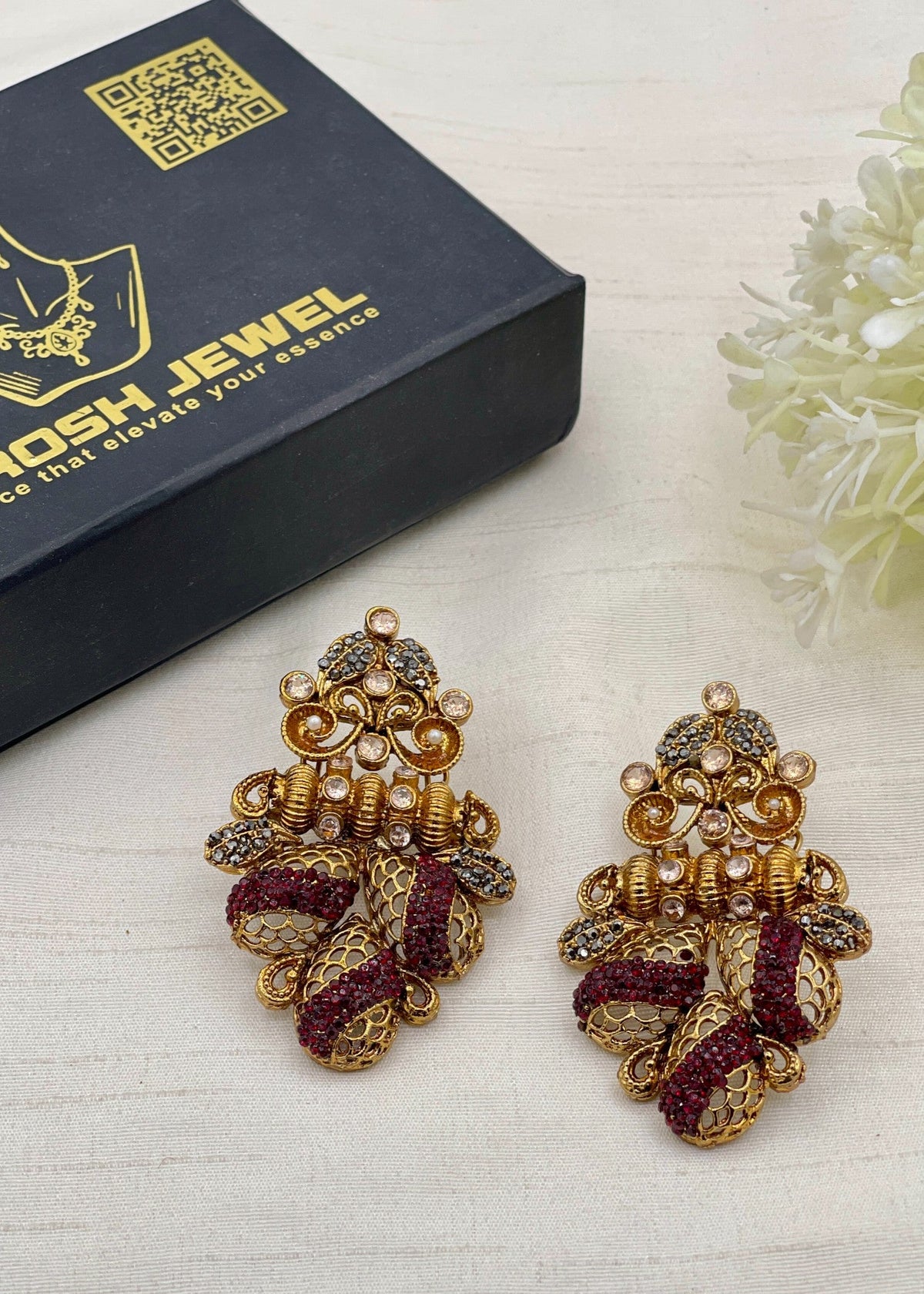 Shop the Sultana Elegent Earring from Zarosh Jewel
