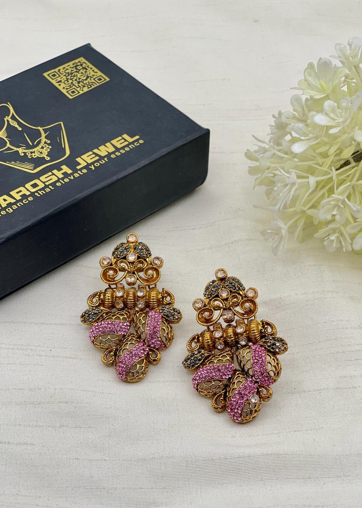 Shop the Sultana Elegent Earring from Zarosh Jewel