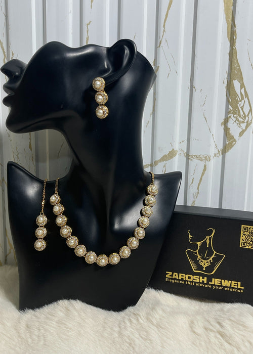 Shop the Sultana Necklace Set from Zarosh Jewel