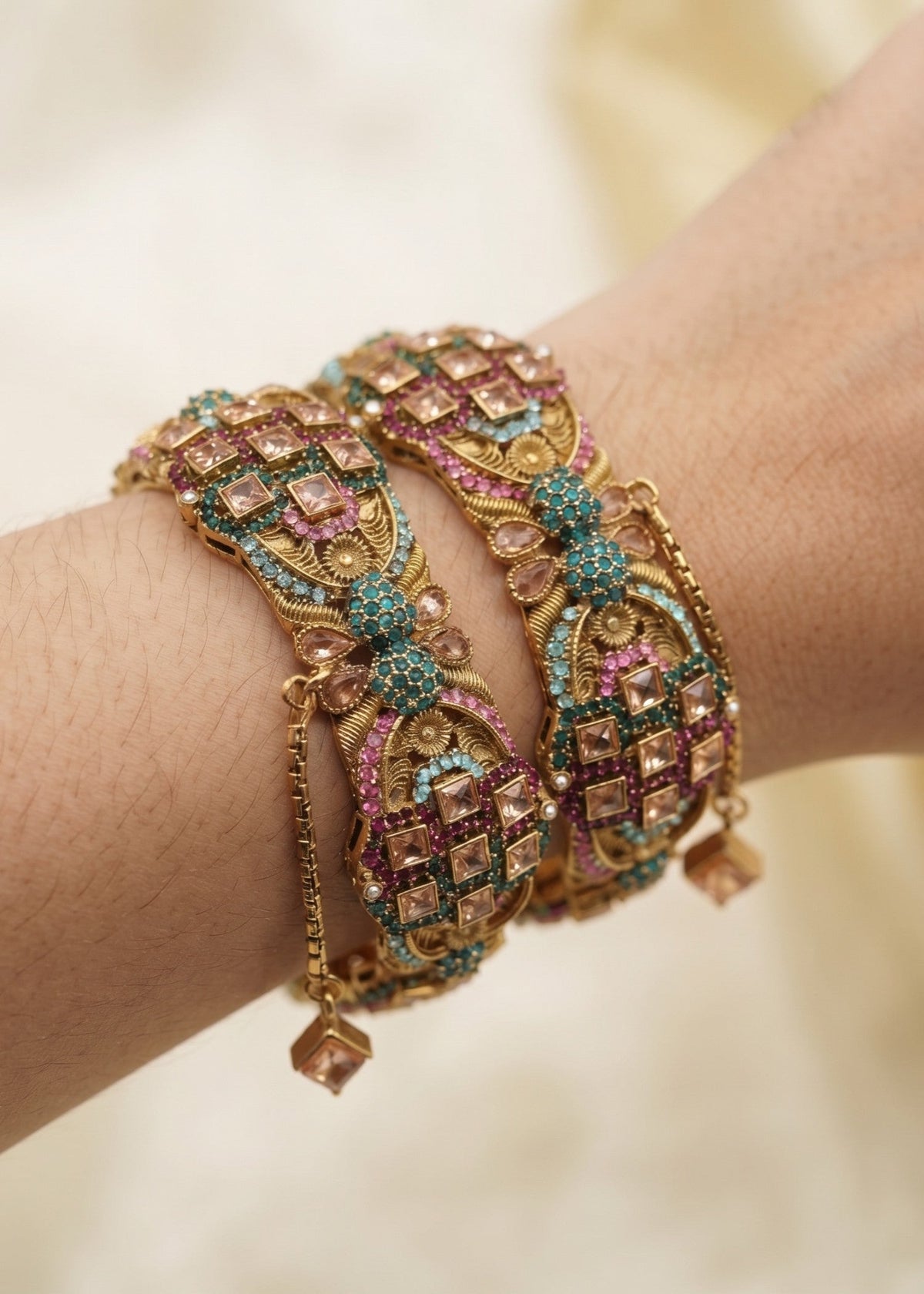 Shop the Sundas Premium Bangle from Zarosh Jewel