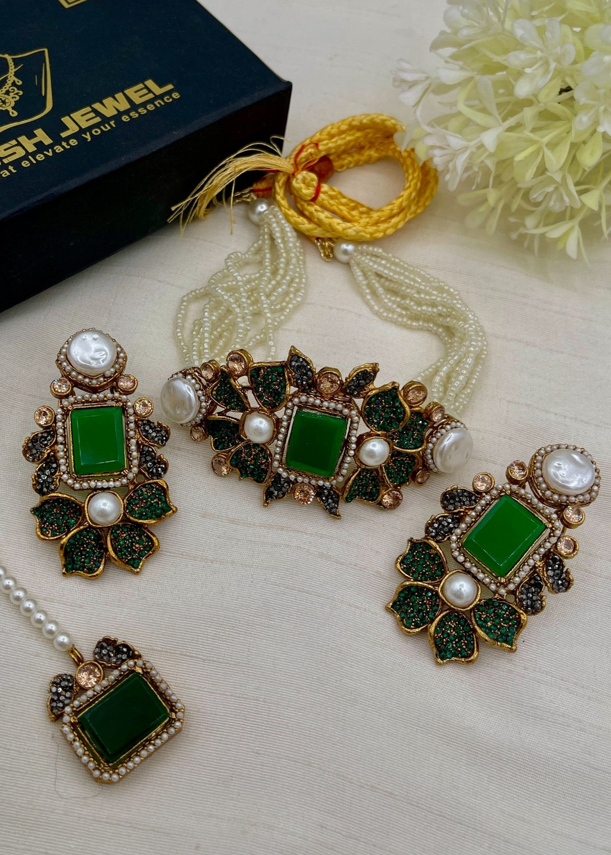 Shop the Tabassum Choker Set from Zarosh Jewel